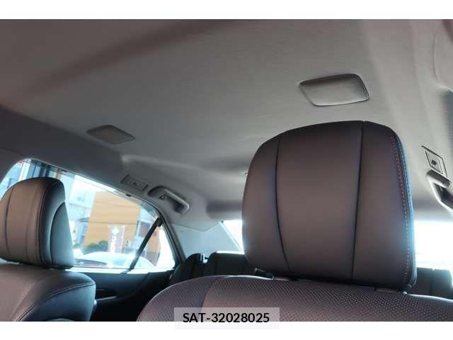 Toyota CROWN MAJESTA 2015-04 7615772-3