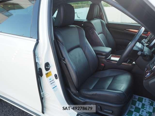 Toyota CROWN MAJESTA 2014-08 7722158-7