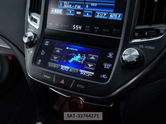 Toyota CROWN MAJESTA 2015-07 7875881-12
