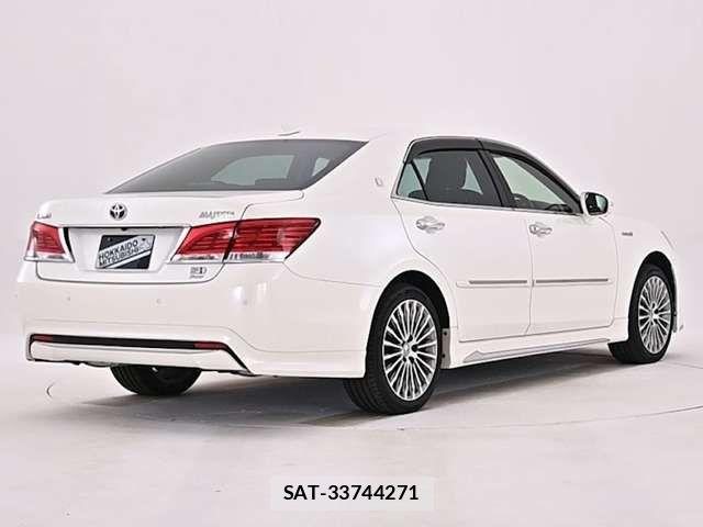Toyota CROWN MAJESTA 2015-07 7875881-17