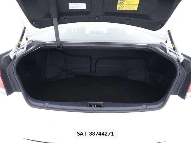 Toyota CROWN MAJESTA 2015-07 7875881-19