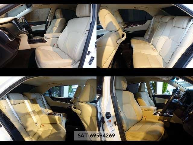Toyota CROWN MAJESTA 2016-12 8129498-14