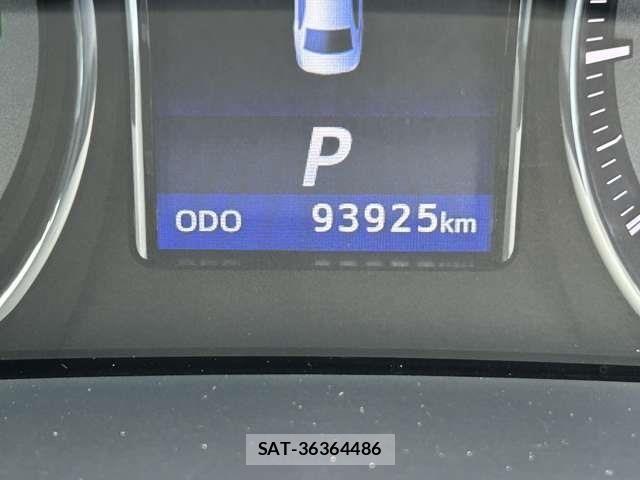 Toyota CROWN MAJESTA 2015-06 8626267-13