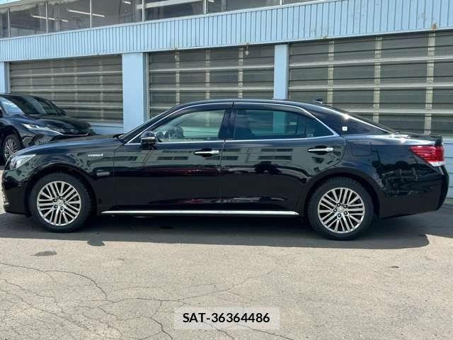 Toyota CROWN MAJESTA 2015-06 8626267-7