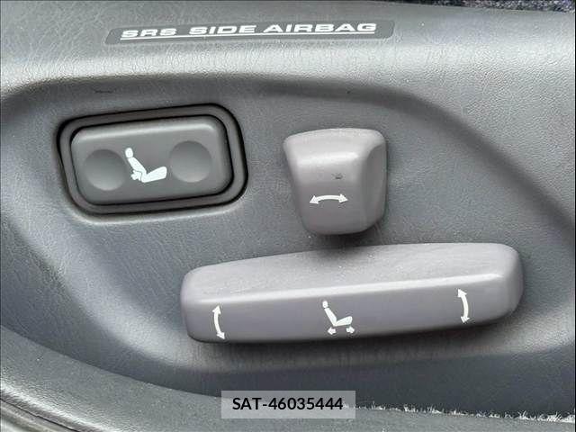 Toyota CROWN 1999-07 8561534-13