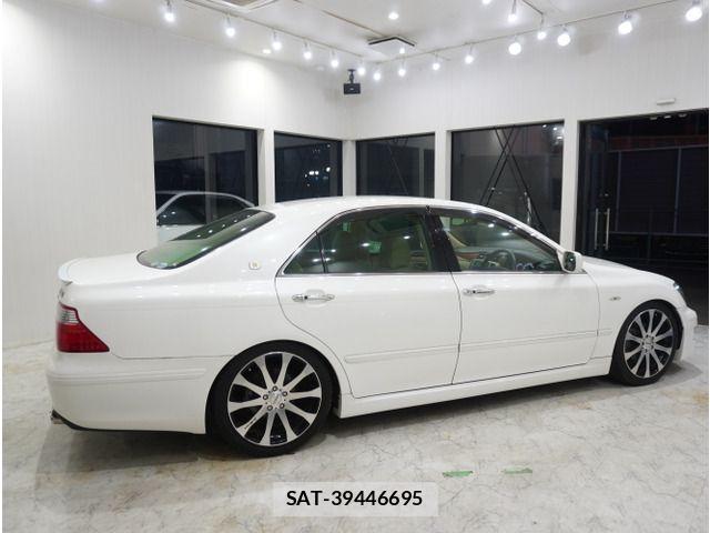 Toyota CROWN SEDAN 2006-06 832956-16