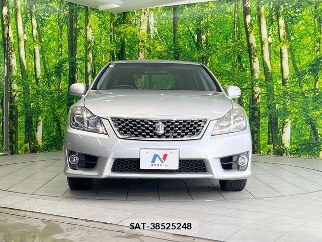 Toyota CROWN SEDAN 2010-03 1051989-13