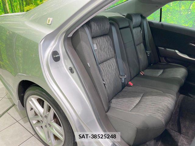 Toyota CROWN SEDAN 2010-03 1051989-8