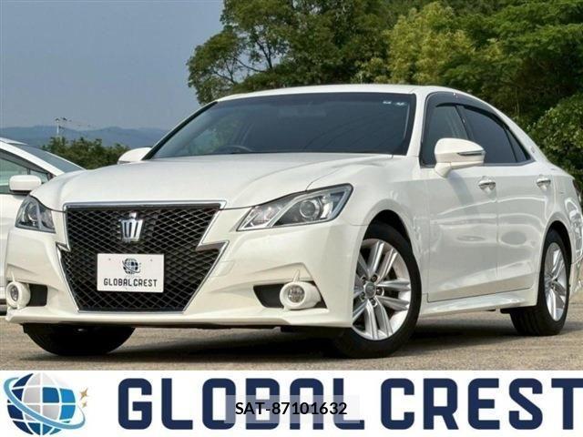 Toyota CROWN SEDAN 2015-02 1121661-0