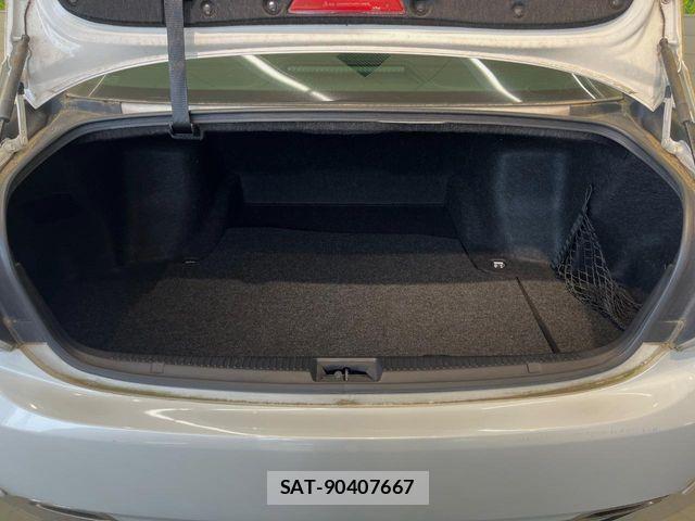 Toyota CROWN SEDAN 2012-08 1121658-9