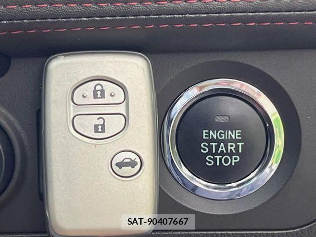 Toyota CROWN SEDAN 2012-08 1121658-6