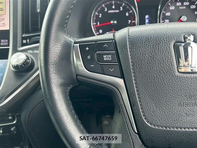 Toyota CROWN SEDAN 2014-08 1205884-17