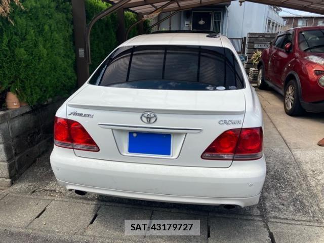 Toyota CROWN SEDAN 2005-01 1235450-0