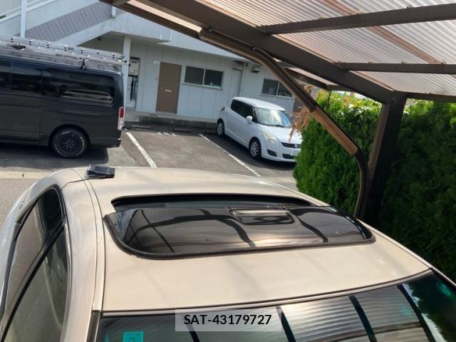 Toyota CROWN SEDAN 2005-01 1235450-5