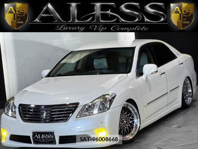 Toyota CROWN SEDAN 2010-08 1327539-0