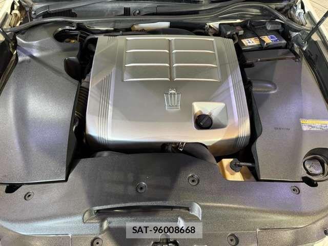 Toyota CROWN SEDAN 2010-08 1327539-17