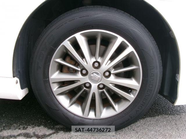 Toyota CROWN SEDAN 2010-09 1345724-12