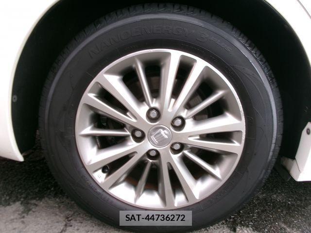 Toyota CROWN SEDAN 2010-09 1345724-13