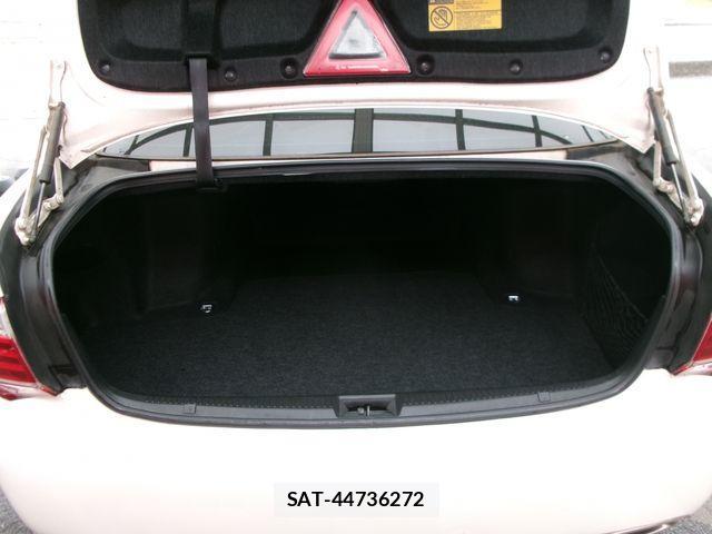 Toyota CROWN SEDAN 2010-09 1345724-8