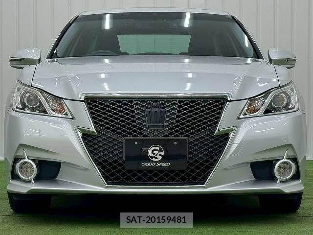 Toyota CROWN SEDAN 2013-01 1366055-11