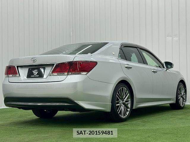 Toyota CROWN SEDAN 2013-01 1366055-15