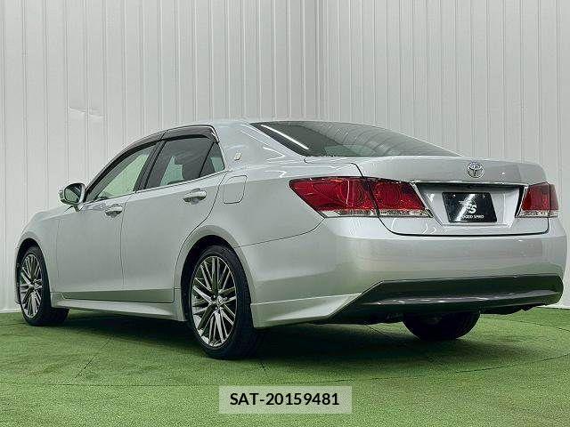 Toyota CROWN SEDAN 2013-01 1366055-16