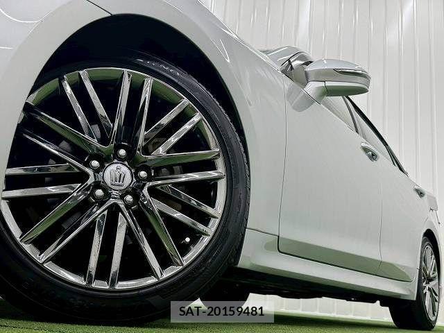 Toyota CROWN SEDAN 2013-01 1366055-18