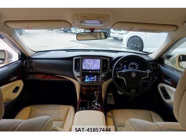 Toyota CROWN SEDAN 2013-03 1386281-7