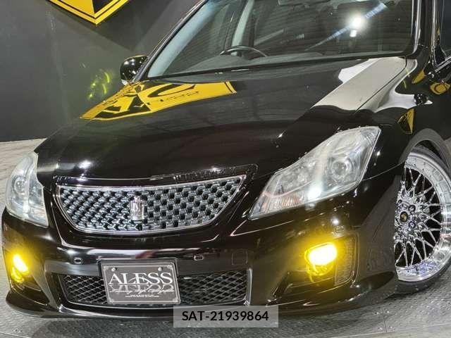 Toyota CROWN SEDAN 2008-07 1389648-9