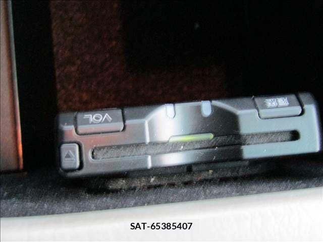 Toyota CROWN SEDAN 2002-12 1411823-9