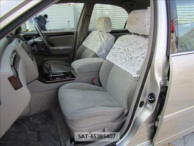 Toyota CROWN SEDAN 2002-12 1411823-16