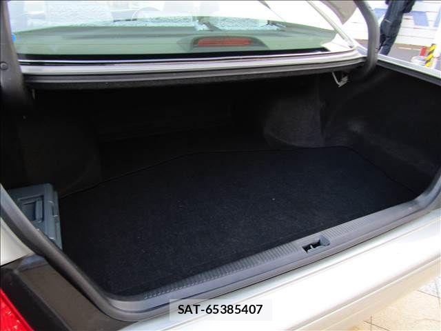 Toyota CROWN SEDAN 2002-12 1411823-24