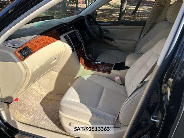 Toyota CROWN SEDAN 2006-02 1585067-18