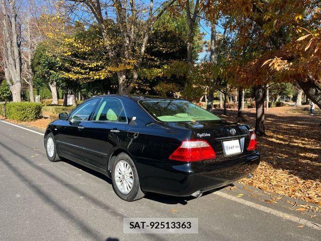 Toyota CROWN SEDAN 2006-02 1585067-6