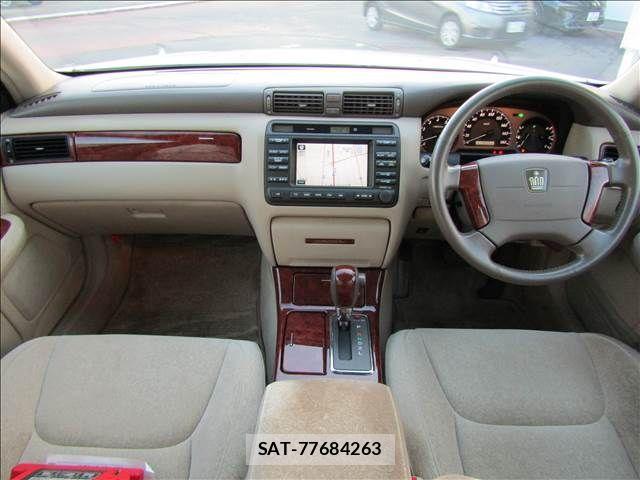 Toyota CROWN SEDAN 2002-05 1903295-1