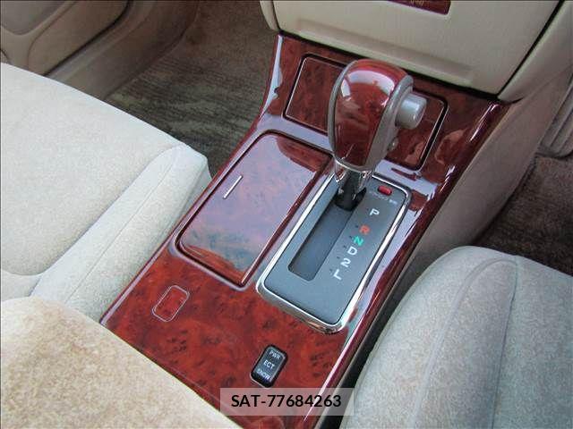 Toyota CROWN SEDAN 2002-05 1903295-6