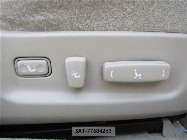 Toyota CROWN SEDAN 2002-05 1903295-8