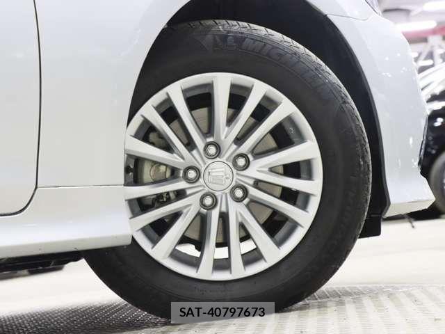 Toyota CROWN SEDAN 2017-08 1931313-18