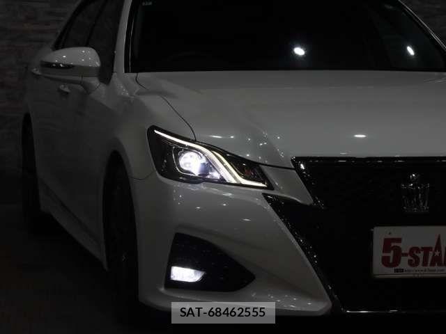 Toyota CROWN SEDAN 2015-11 2099010-15
