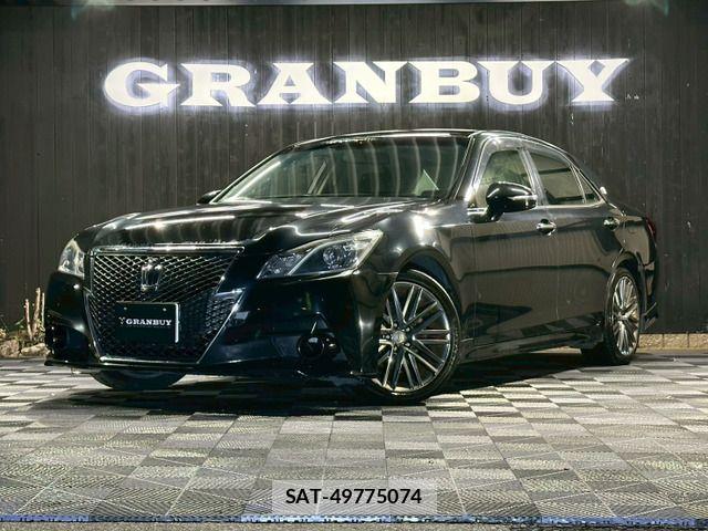 Toyota CROWN SEDAN 2013-07 2317977-0
