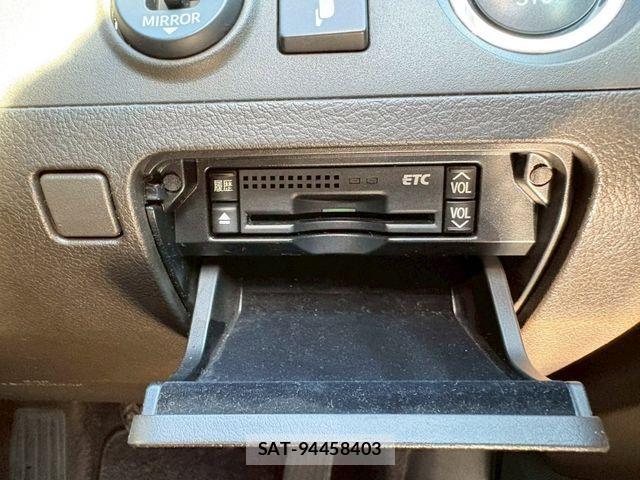 Toyota CROWN SEDAN 2008-09 2727012-22