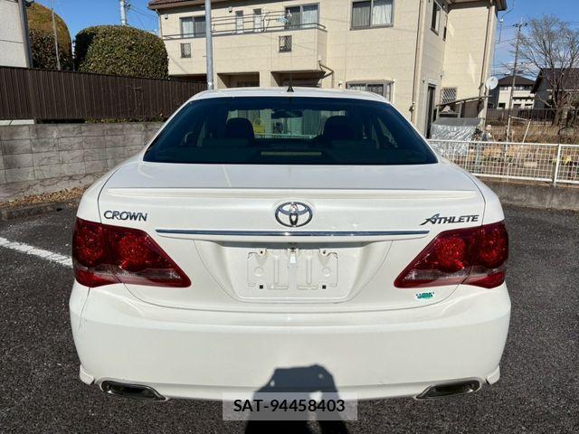 Toyota CROWN SEDAN 2008-09 2727012-6