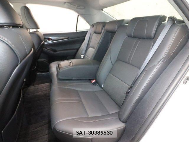 Toyota CROWN SEDAN 2013-03 2828303-9