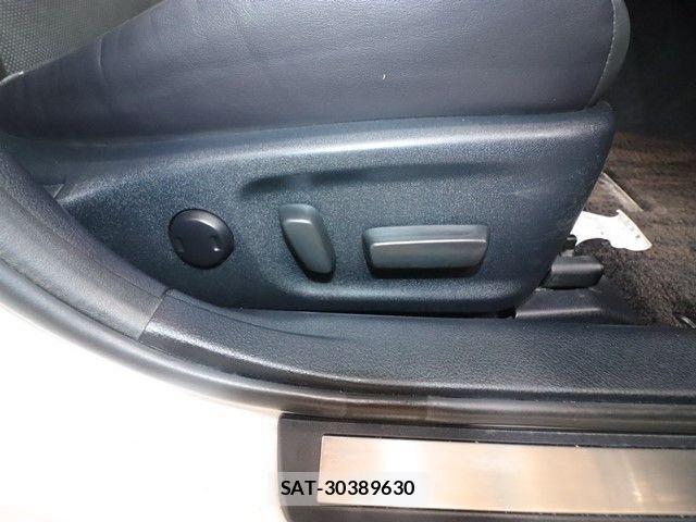 Toyota CROWN SEDAN 2013-03 2828303-4