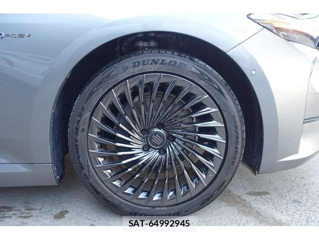 Toyota CROWN SEDAN 2024-02 3013885-12