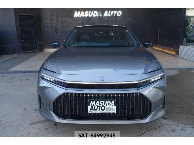 Toyota CROWN SEDAN 2024-02 3013885-1