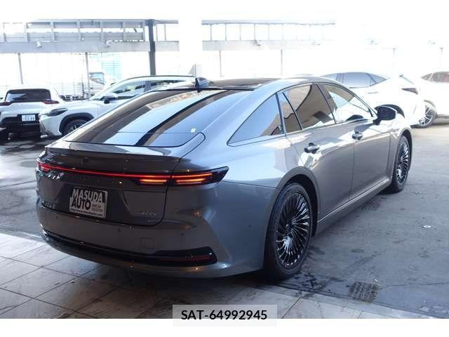 Toyota CROWN SEDAN 2024-02 3013885-8