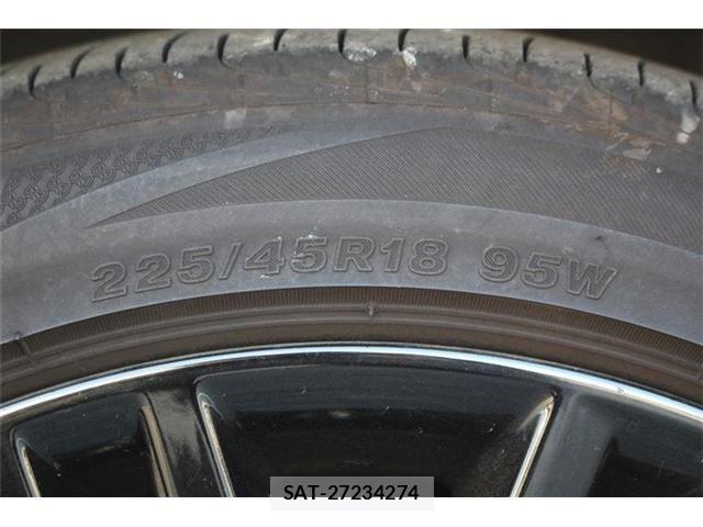 Toyota CROWN SEDAN 2015-11 3664282-21