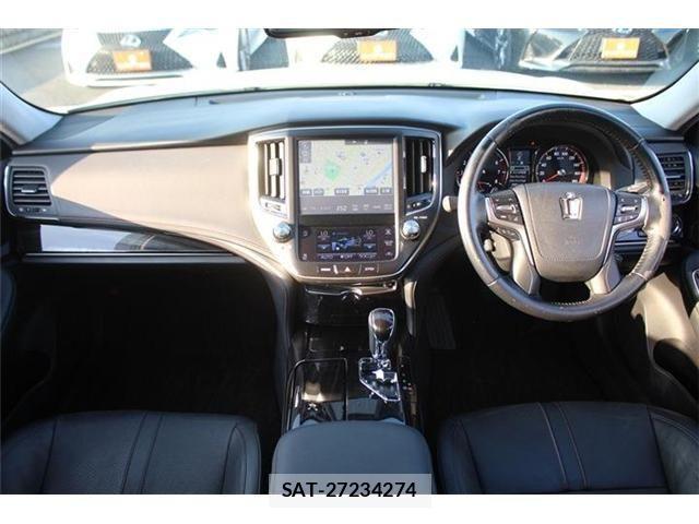Toyota CROWN SEDAN 2015-11 3664282-7