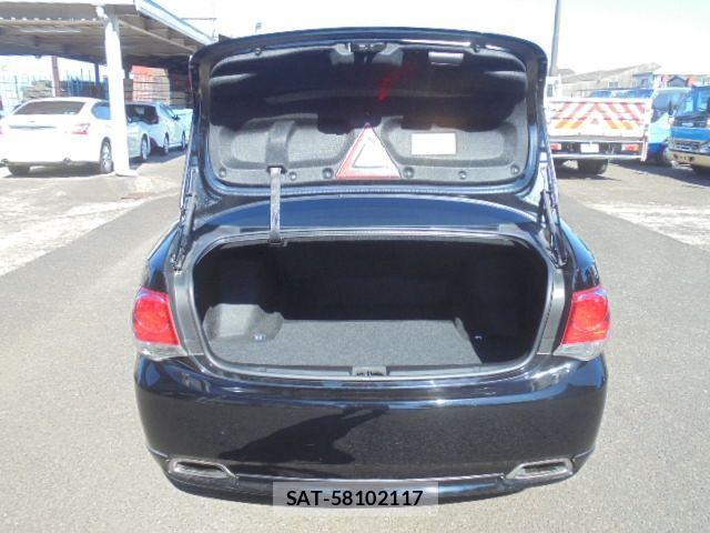 Toyota CROWN SEDAN 2012-07 3664292-29